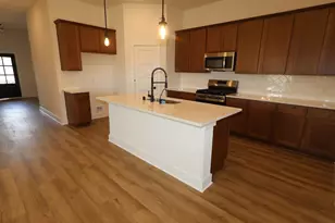 2211 Lone Bronco Blvd, Rosenberg, TX 77471 - Photo 4