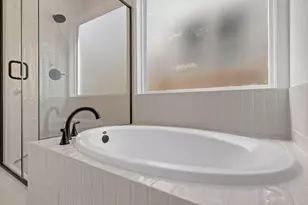 10927 Middle Rdg Dr, Missouri City, TX 77459 - Photo 28