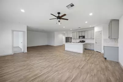 7219 Whispering Leaf Street, Richmond, TX 77469 - Photo 6
