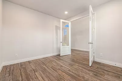 211 Painted Trillium Drive, Conroe, TX 77304 - Photo 4