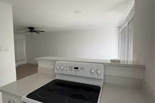 6645 Wanda Ln, Houston, TX 77074 - Photo 12