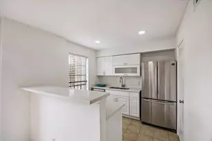 6645 Wanda Ln, Houston, TX 77074 - Photo 6