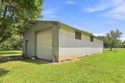 817 Masonic Oak Drive, Brazoria, TX 77422 - Photo 4