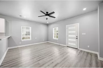 5709 Annunciation Street #B, Houston, TX 77016 - Photo 4