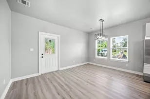 5709 Annunciation St, Houston, TX 77016 - Photo 10