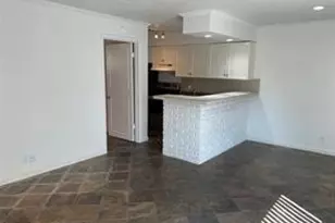 4321 Hazard St, Houston, TX 77098 - Photo 8