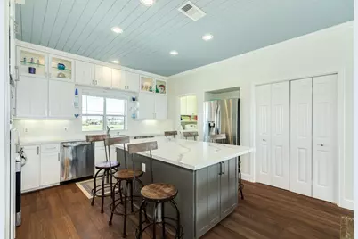 18810 W De Vaca Lane, Galveston, TX 77554 - Photo 12