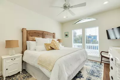 18810 W De Vaca Lane, Galveston, TX 77554 - Photo 16