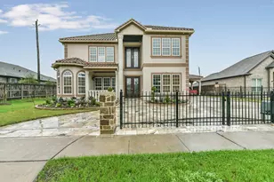 2609 Letrim St, Pearland, TX 77581 - Photo 2