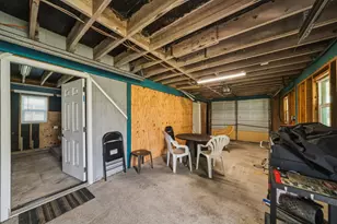 4222 Mason Dr, Galveston, TX 77554 - Photo 42