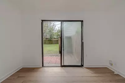 2051 Santa Rosa Street, Houston, TX 77023 - Photo 26