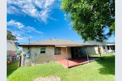 13447 Greenway Drive, Sugar Land, TX 77498 - Photo 26