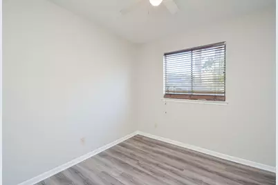 3911 Issacks Way, Sugar Land, TX 77479 - Photo 14