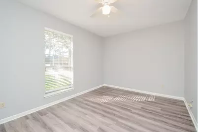 3911 Issacks Way, Sugar Land, TX 77479 - Photo 12