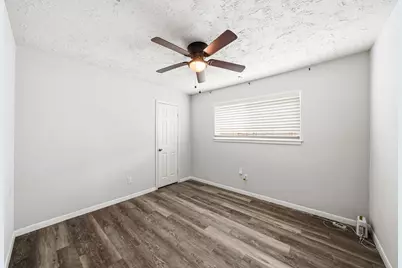 12010 Dorrance Lane, Meadows Place, TX 77477 - Photo 14