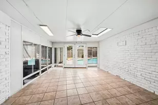12010 Dorrance Ln, Meadows Place, TX 77477 - Photo 10