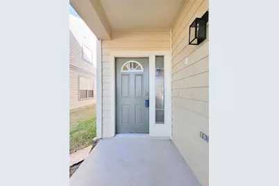 26135 Hebron Lane, Richmond, TX 77406 - Photo 10