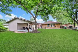 10406 Woodwind Dr, Houston, TX 77025 - Photo 20