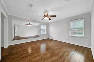 10406 Woodwind Dr, Houston, TX 77025 - Photo 16