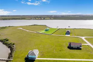 299 Bay Dr, Palacios, TX 77465 - Photo 38