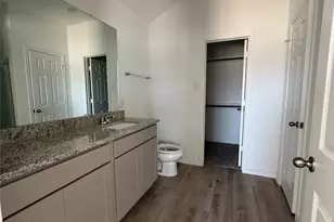 10455 Sugar Ml Dr, Conroe, TX 77306 - Photo 6