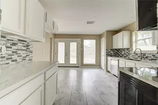 1411 Township Ct, Rosenberg, TX 77471 - Photo 24