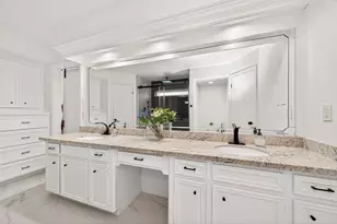12302 S Moorcreek Dr, Houston, TX 77070 - Photo 14