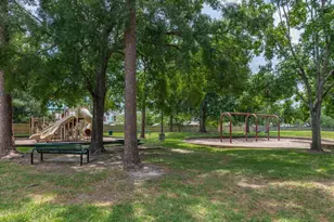1730 Mabry Mill Rd, Houston, TX 77062 - Photo 40