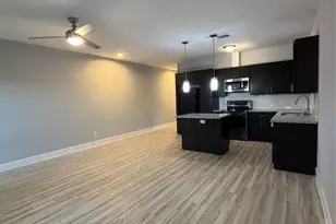 339 Owens St, Houston, TX 77029 - Photo 2