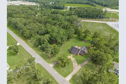 205 Mohawk Lane, Wallisville, TX 77597 - Photo 2