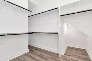 5609 Savyon Dr, Houston, TX 77091 - Photo 10