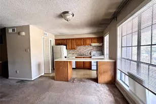 1311 Antoine Dr, Houston, TX 77055 - Photo 4