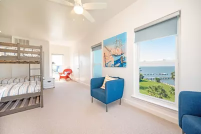 11818 Sportsman Road, Galveston, TX 77554 - Photo 14