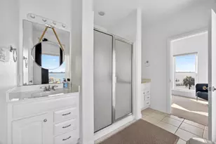 11818 Sportsman Rd, Galveston, TX 77554 - Photo 28