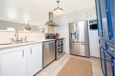 11818 Sportsman Road, Galveston, TX 77554 - Photo 6