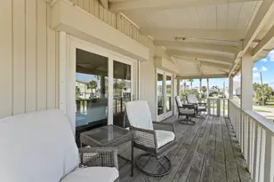 16603 Jamaica Cove Rd, Jamaica Beach, TX 77554 - Photo 20