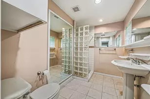 4501 Willowbend Blvd, Houston, TX 77035 - Photo 26