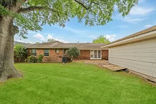 4501 Willowbend Blvd, Houston, TX 77035 - Photo 34