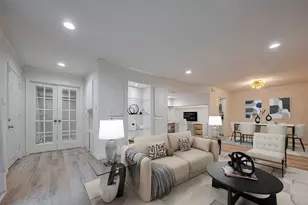 4639 Wild Indigo St, Houston, TX 77027 - Photo 2