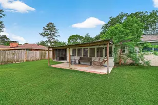 319 Kingsport St, Crosby, TX 77532 - Photo 32