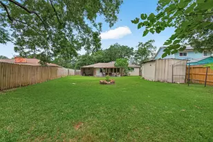 319 Kingsport St, Crosby, TX 77532 - Photo 34