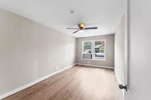 3922 Farmer St, Houston, TX 77020 - Photo 8