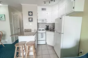 6102 Seawall Blvd, Galveston, TX 77551 - Photo 8