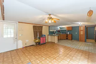 321 Oak Forest Dr, Shepherd, TX 77371 - Photo 8