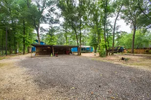 321 Oak Forest Dr, Shepherd, TX 77371 - Photo 6
