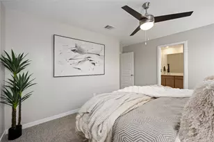 10319 Lancaster Frst Ln, Houston, TX 77051 - Photo 14