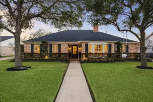7603 Windswept Ln, Houston, TX 77063 - Photo 1