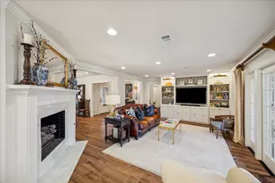 7603 Windswept Ln, Houston, TX 77063 - Photo 8