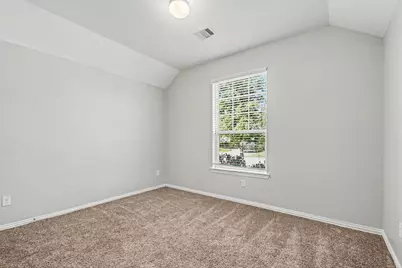 6615 Hunters Trace Lane, Baytown, TX 77521 - Photo 14