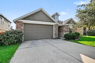 6615 Hunters Trace Ln, Baytown, TX 77521 - Photo 1